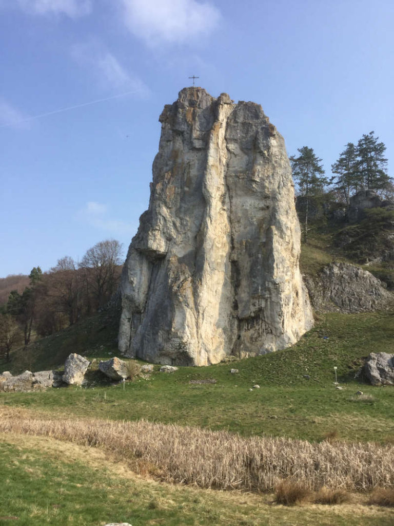 Burgstein in Dollnstein