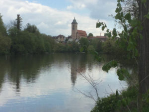 Nürtingen von weitem Neckartalradweg