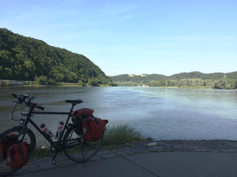 Passau in Bayern am Dreiflüsseeck mit meinem Fahrrad - Donauradweg 2017
