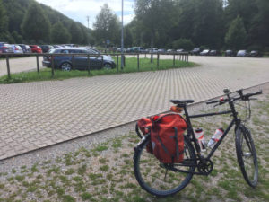 Parkplatz Bebenhausen bei Tübingen - Mit dem Fahrrad zum Christopher-Street-Day