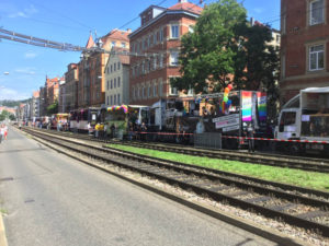 Start Parade Christopher-Street-Day Stuttgart 2017 am Erwin-Schöttle-Platz - Mit dem Fahrrad zum Christopher-Street-Day