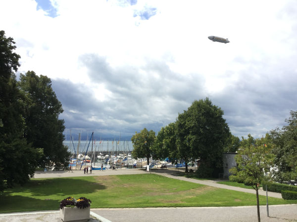 Friedrichshafen - mit Zeppelin - Radtour