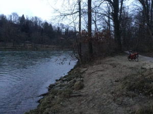 Illermündung Iller-Radweg Ulm Iller fließt in Donau