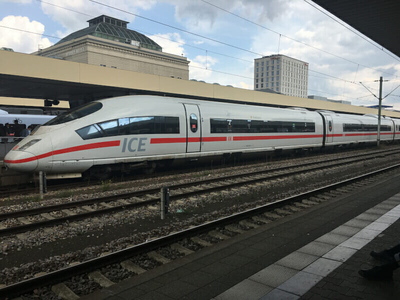 ICE der Deutschen Bahn – Wie geht die Fahrradmitnahme?