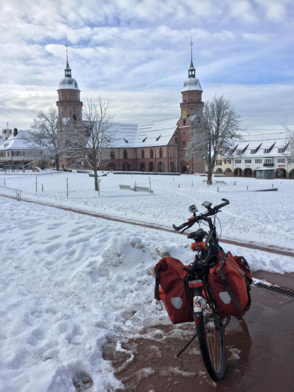 MarktplatzFreudenstadtSchneeFahrrad Radtouren Checker