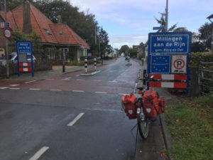 Deutsch-niederländische Grenze - Kleve - Millingen aan de Rijn - Rheinradweg Niederlande