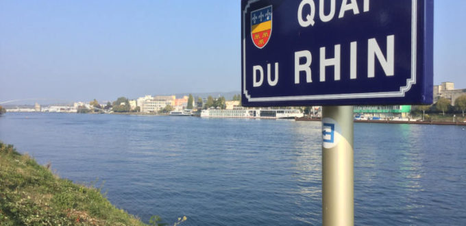 Frankreich - Deutschland - Dreiländerbrücke - Basel Weil am Rhein Huningue