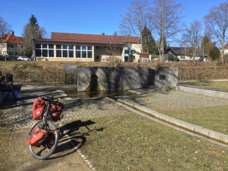 Neckarursprung Schwenningen - Heidelberg-Schwarzwald-Bodensee-Radweg