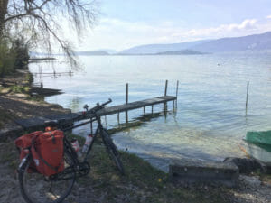 Bieler See mit Fahrrad - Aareradweg