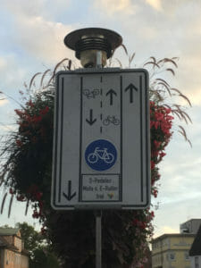 Mehr Platz auf der Neckarbrücke Tübingens - Von der Mühlstraße kommend - Mühlstraßensperrung