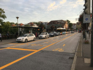 Sperrung der Mühlstraße - Stau auf der Neckarbrücke