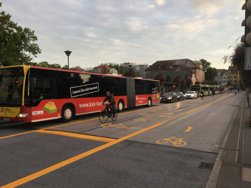 Mühlstraße Tübingen Fahrrad vs. Auto