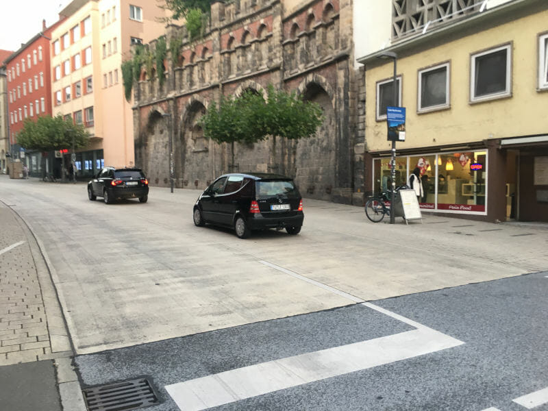 Mühlstraße Tübingen - Fahrrad vs. Auto