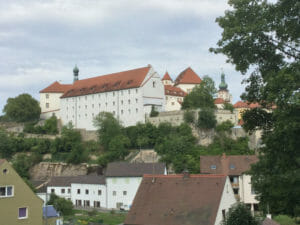 Sulzbacher Schloss bei Sulzbach-Rosenberg - Fünf-Flüsse-Radweg