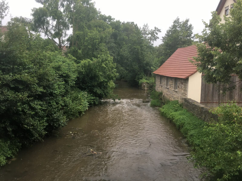 Die Glems bei Unterriexingen - Glemstalradweg