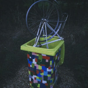 Kunst Oeventrop - Fahrrad im Müll - Ruhrtalradweg