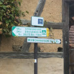 Wegweiser Münchhausen - Véloroute Rhin - französischer Rheinradweg