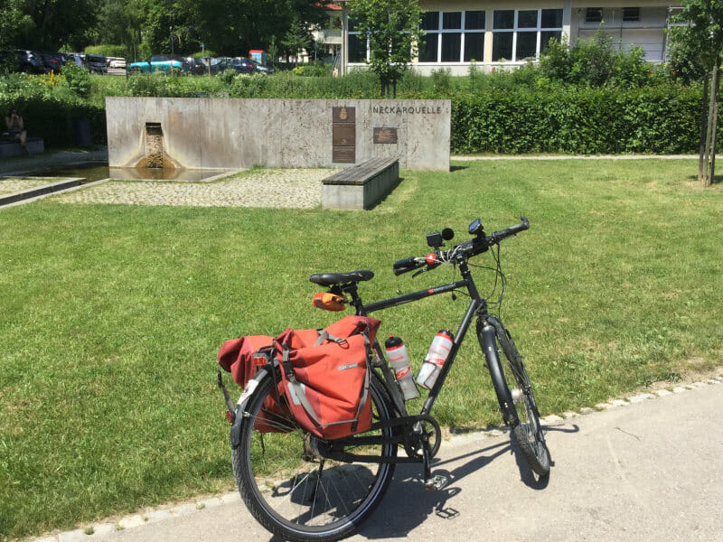 Neckarursprung im Stadtpark in Schwenningen - Neckarradweg