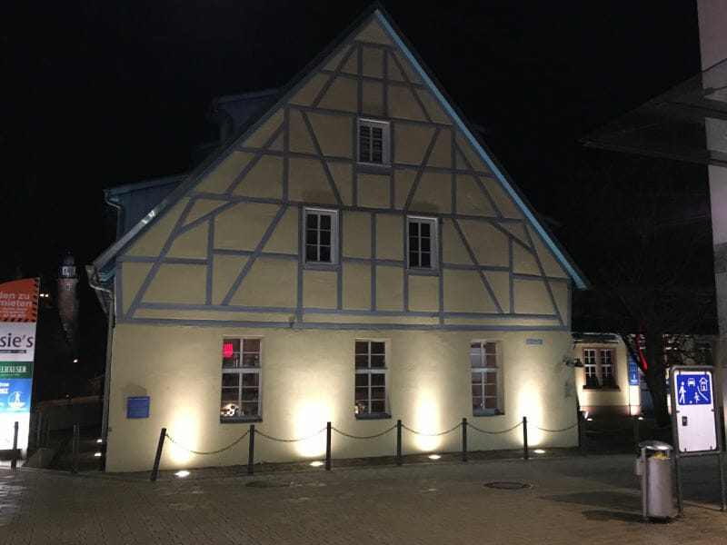 Mosbach im Dunkeln - Odenwald-Madonnen-Weg