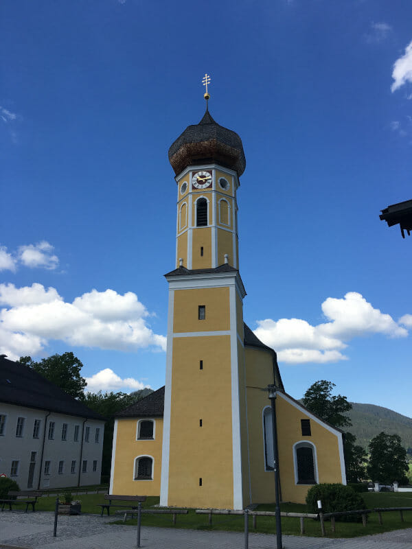 Kirche Fischbachaus am Bodensee-Königssee-Radweg