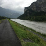 Der Alpenrhein am Rheinradweg der Schweiz