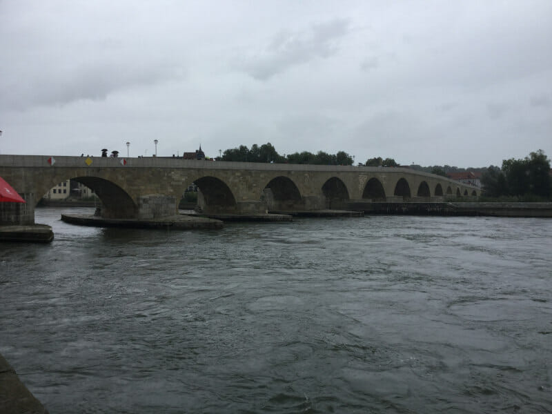 Regensburg - Steinerne Brücke - Donauradweg
