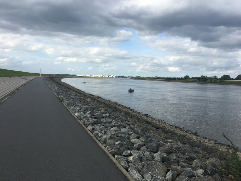 Lemwerder-Braake an der Weser - Weserradweg