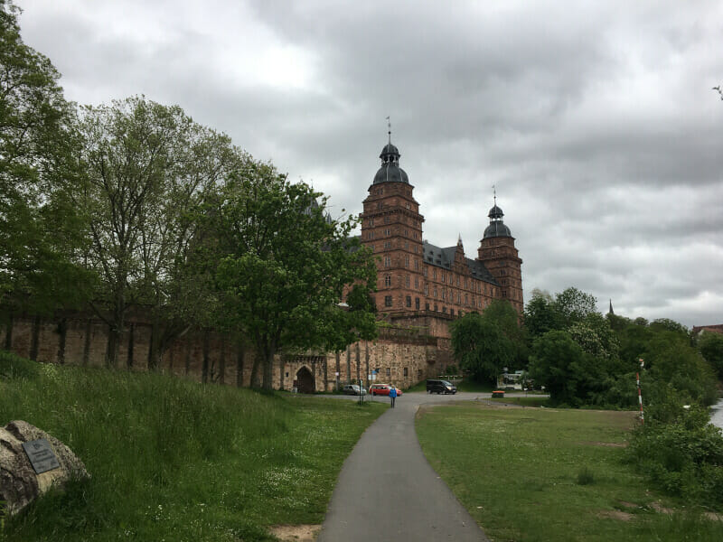 Aschaffenburg - Schloss Johannisburg - Limesradweg.