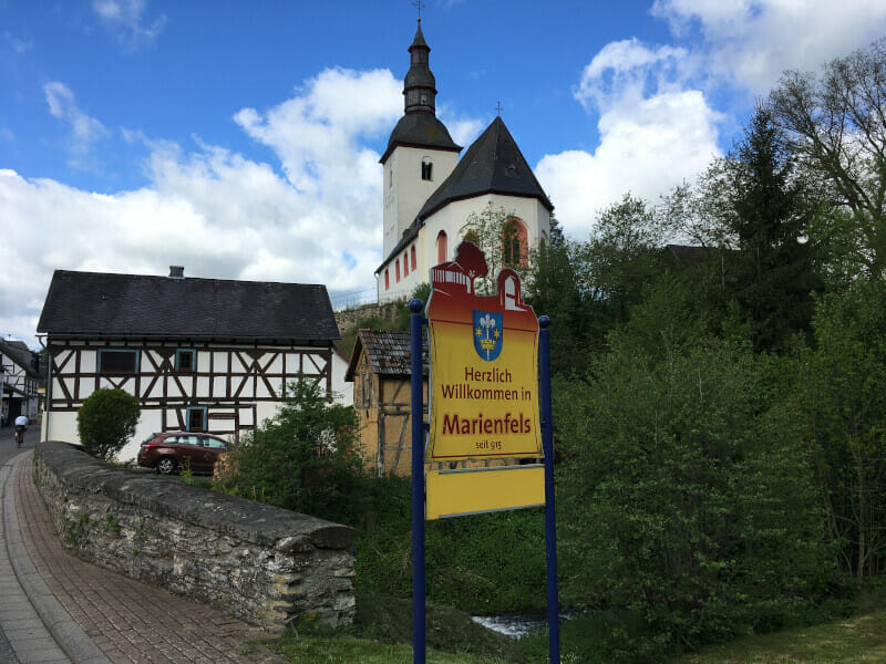 Kirche von Marienfels - Deutscher Limesradweg.