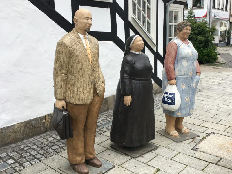 Figuren in Rietberg. Gesehen auf meiner Emsradweg-Radtour.