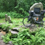 Neißequelle bei Nová Ves nad Nisou mit Gravelbike.