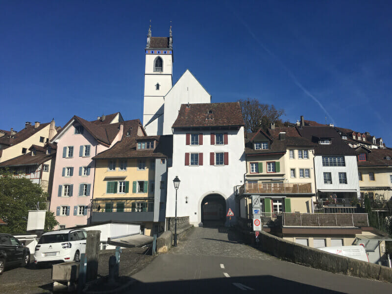 Eingang von Aarau, durch die Stadt muss man durch. Nord-Süd-Route Schweiz.