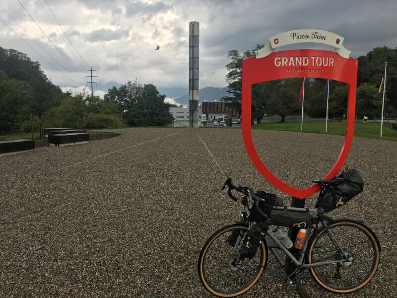 Auf den Monte Ceneri gefahren. Mit dem Gravelbike auf der Nord-Süd-Route.