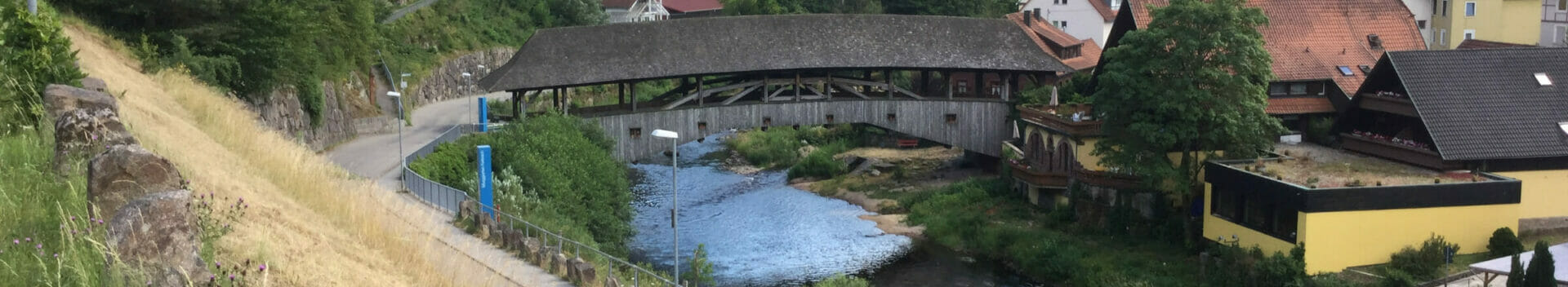 Murgtalradweg - Holzbrücke Forbach.