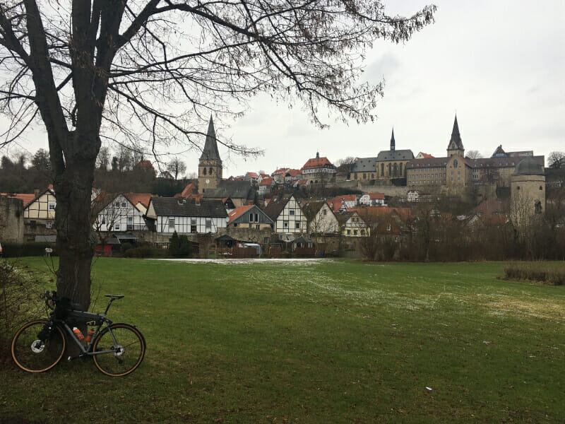 Warburg, sehr schön gelegen am Diemelradweg. Mit Fahrrad auf dem Bild.