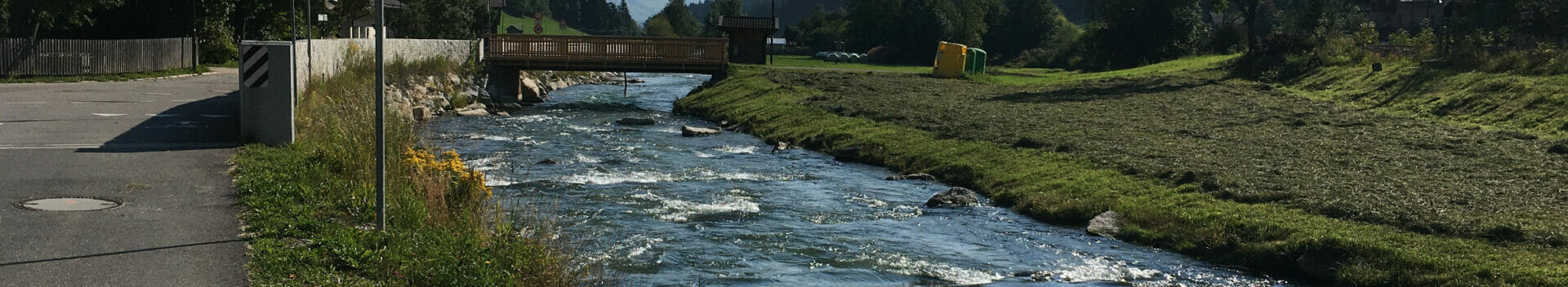 Pustertaler Radweg bei Untervierschach - An der Drau entlang.