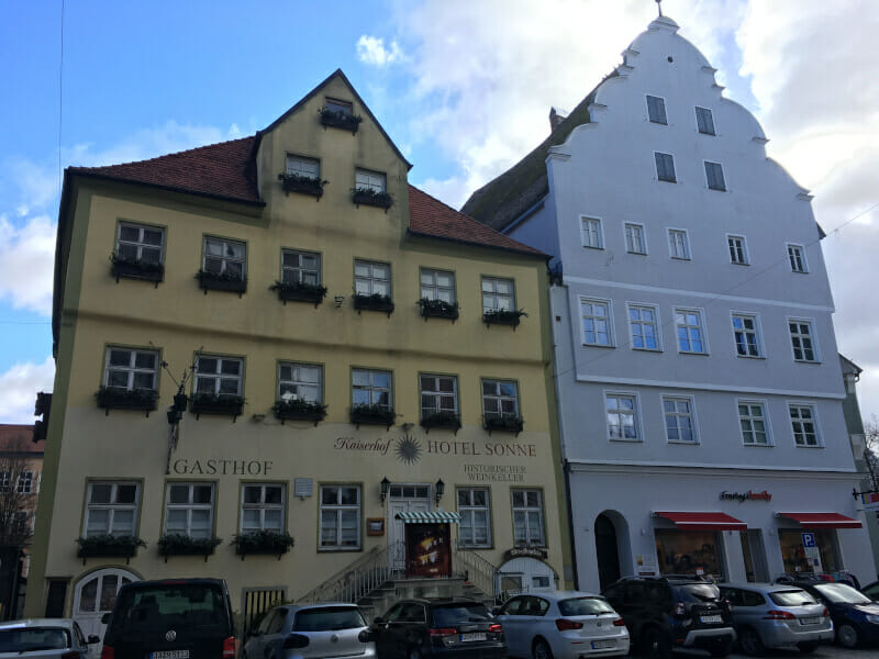Nördlingen - Marktplatz - Schwäbische-Alb-Radweg.
