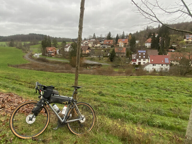 Blick auf Offenhausen - Schwäbische-Alb-Radweg