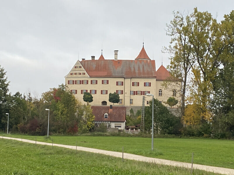 Schloss Brenz am Brenztalradweg