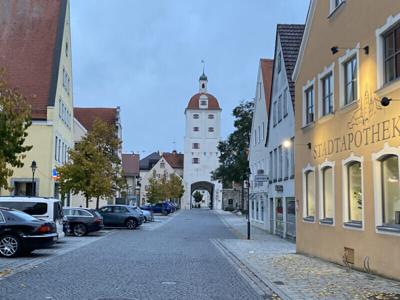 Stadttor Gundelfingen - Brenztalradweg.